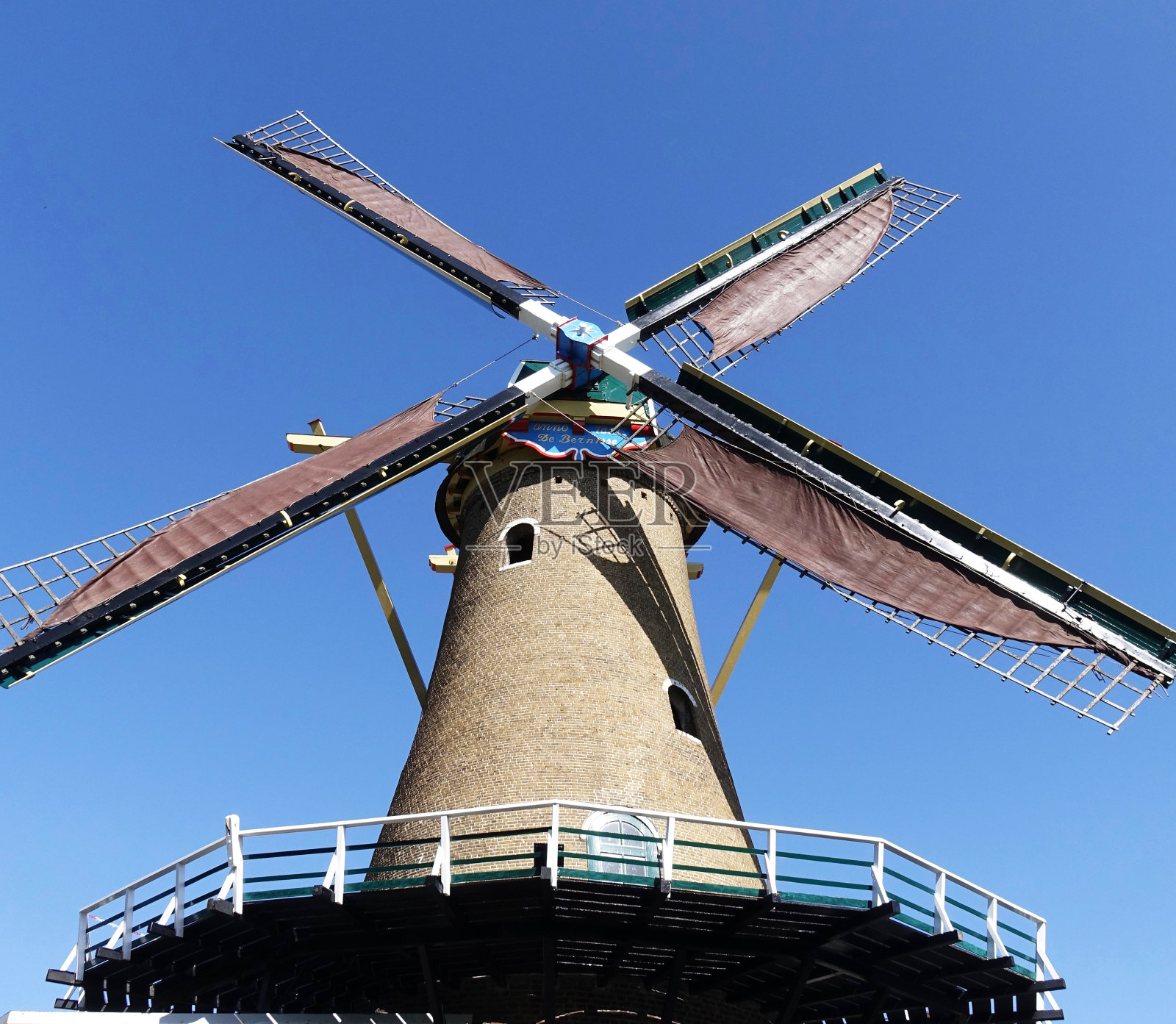 吉弗列的老风车照片摄影图片