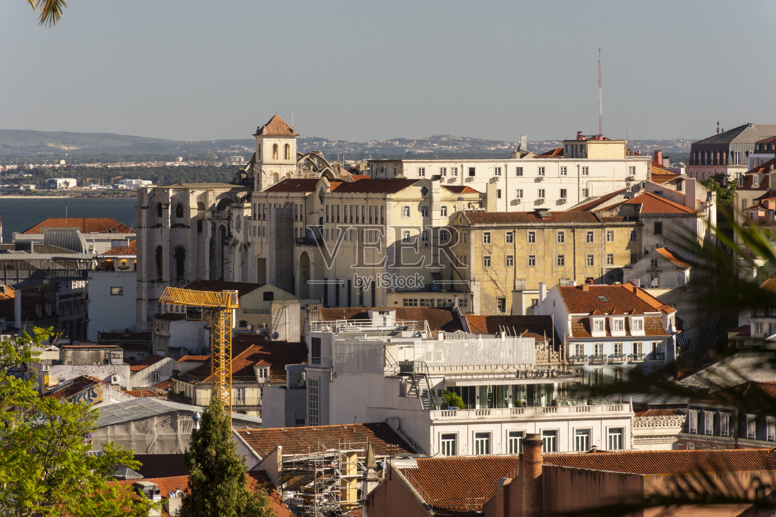里斯本市中心古老的历史建筑的美丽景色照片摄影图片