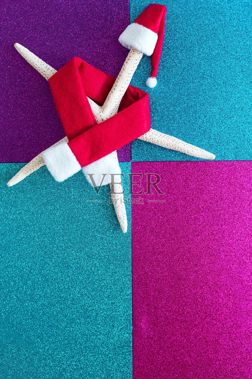 夏天旅游的概念。圣诞装饰中的海星鱼照片摄影图片