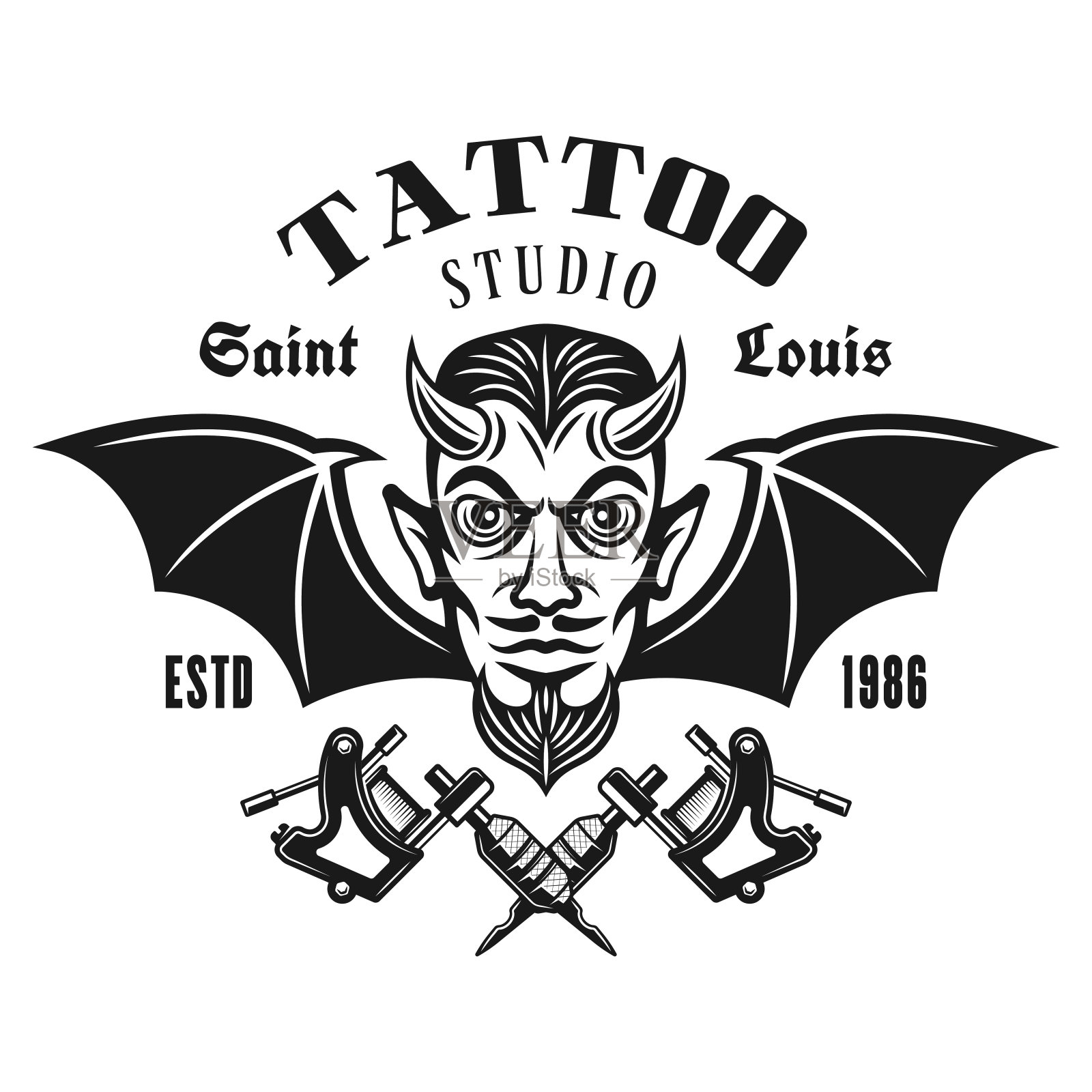 纹身工作室矢量标志与角魔鬼的头和翅膀在复古单色风