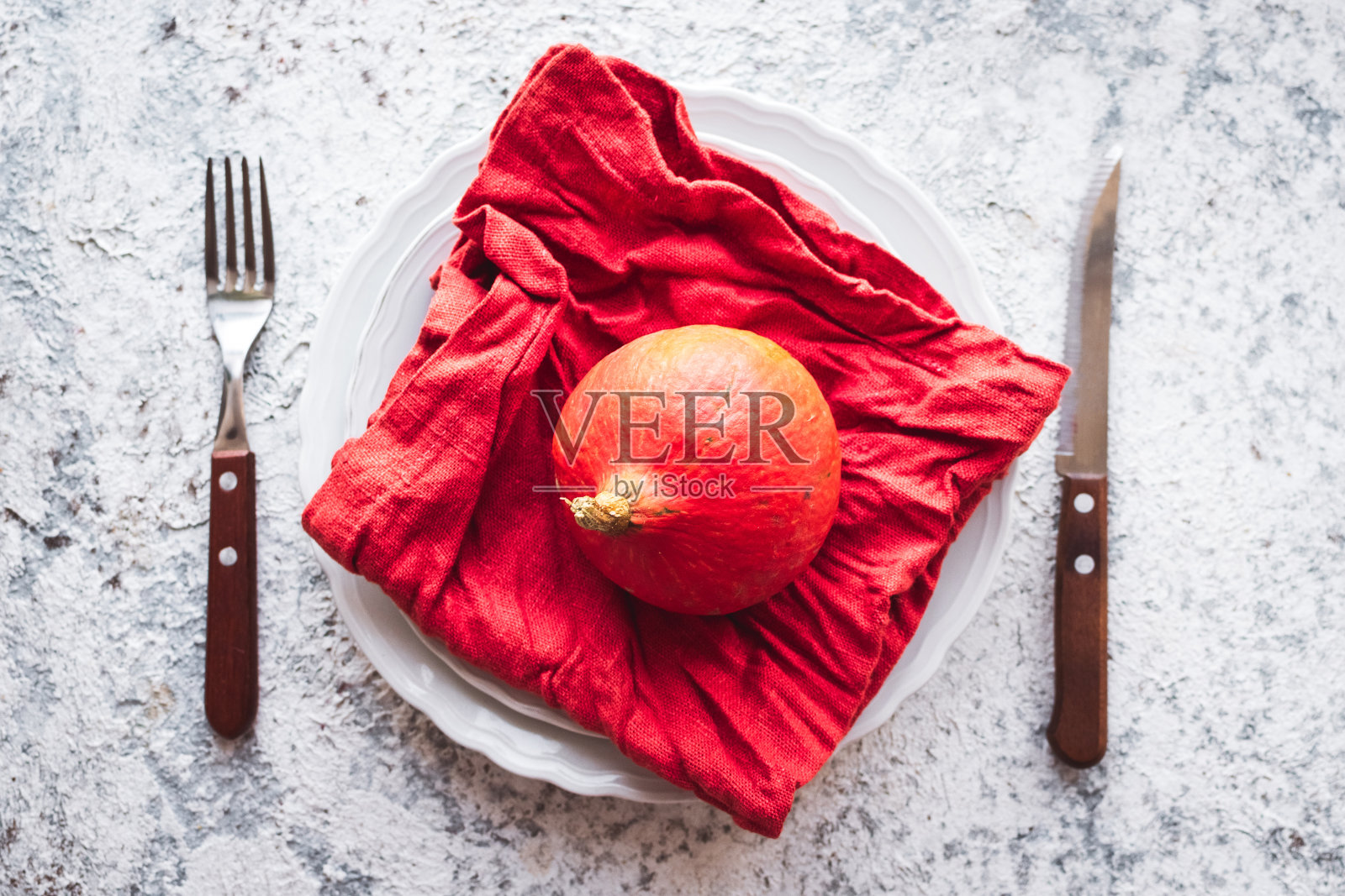 感恩节秋季摆放餐具照片摄影图片