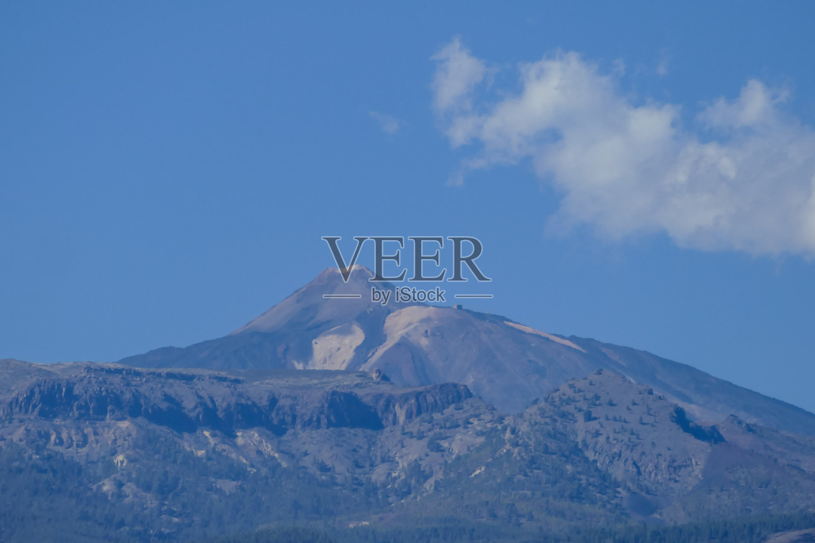 西班牙特内里费加那利群岛的泰德火山玄武岩山照片摄影图片