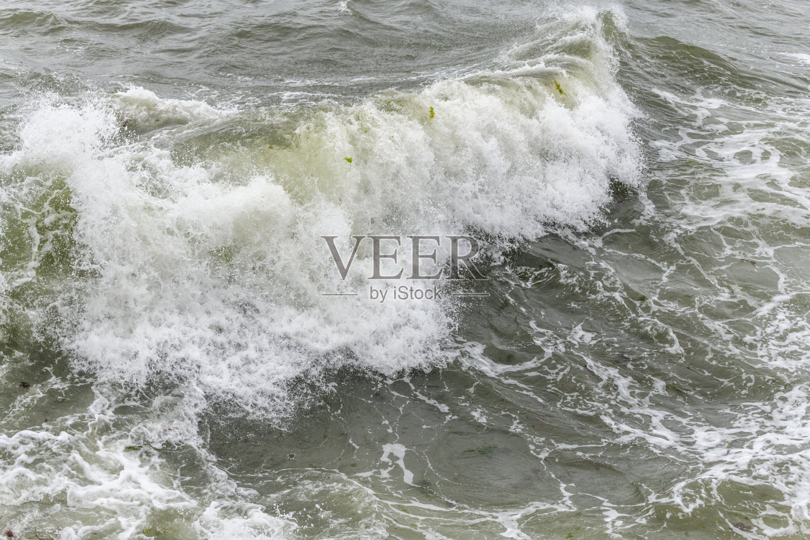 在VendÃ©e海岸的大西洋海浪照片摄影图片