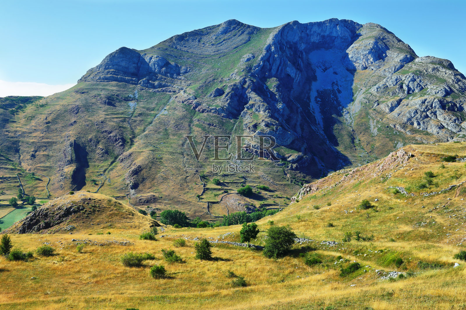 西班牙莱昂省巴比亚地区的景色照片摄影图片