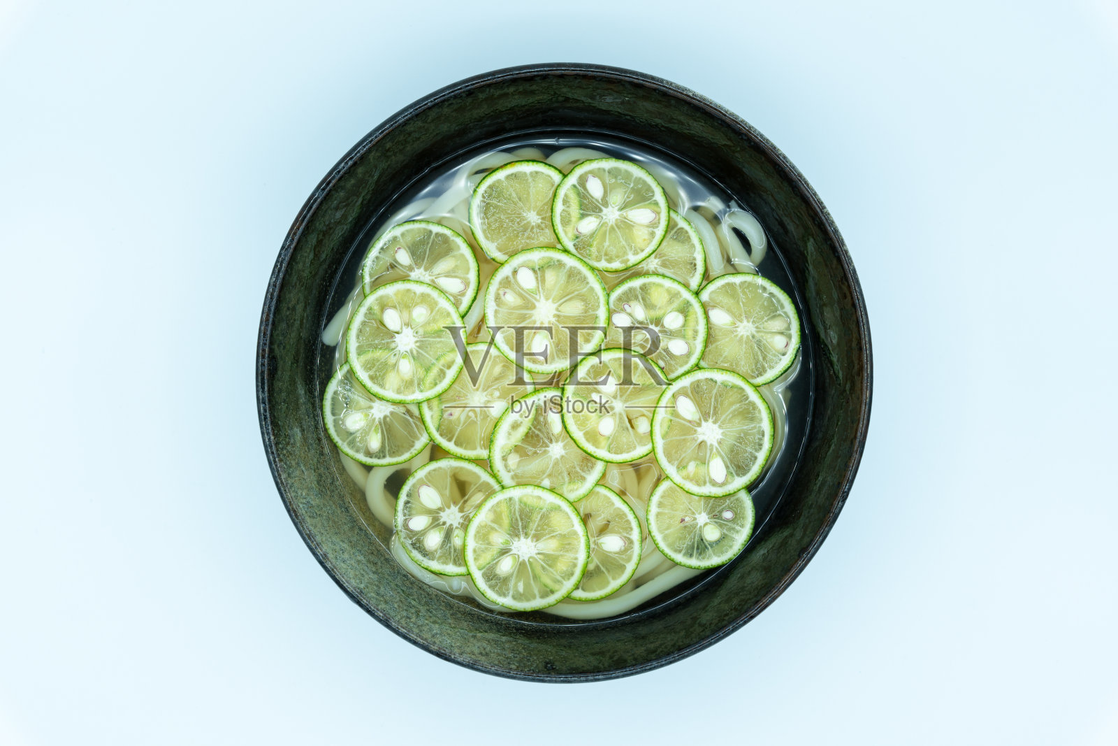 凉拌乌冬面，多放点猪蹄照片摄影图片