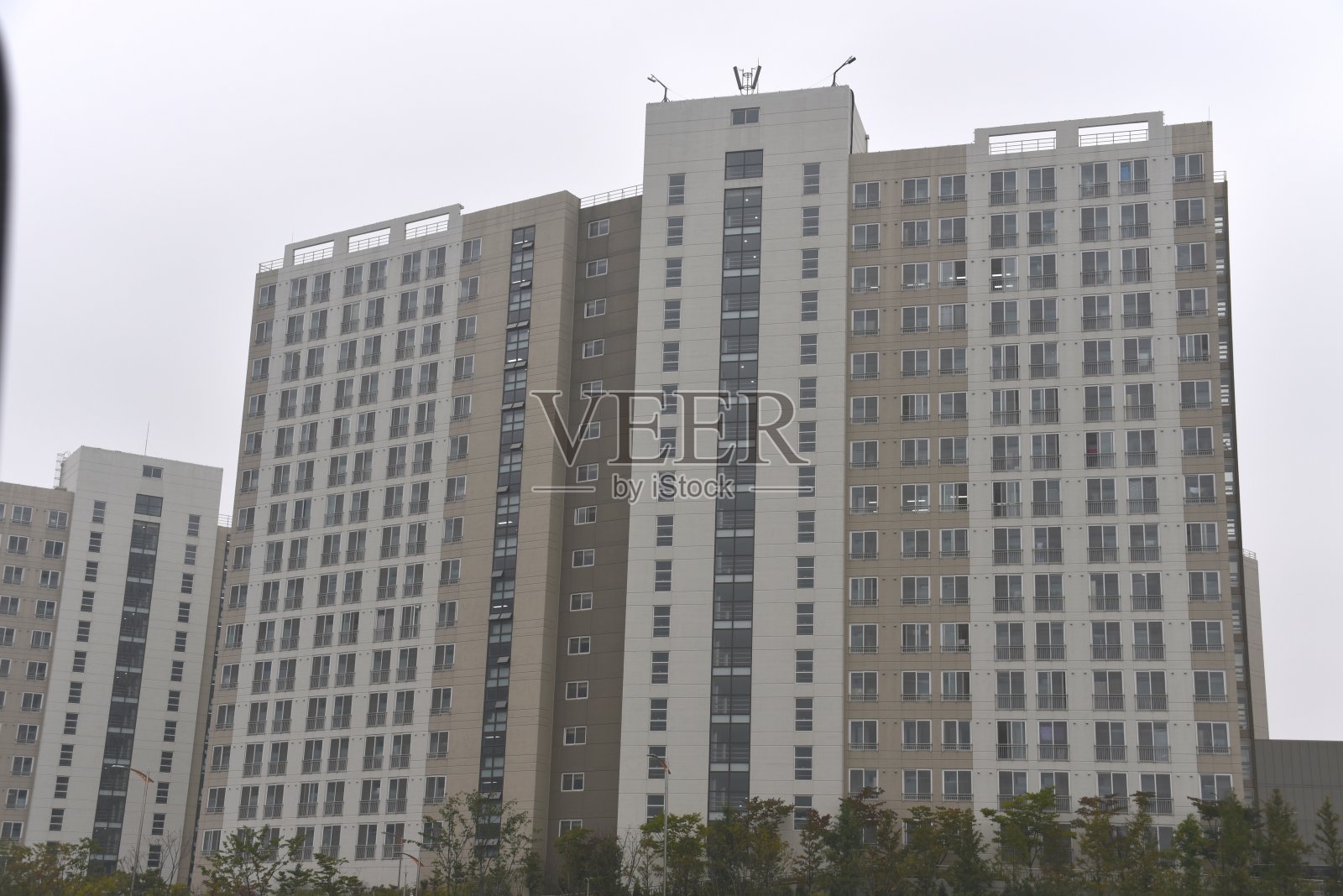 许多人可以居住的公寓照片摄影图片