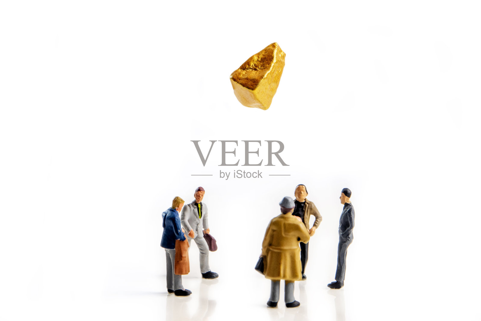 投资贵金属，尤其是黄金，一个商人团队做决定有多安全照片摄影图片