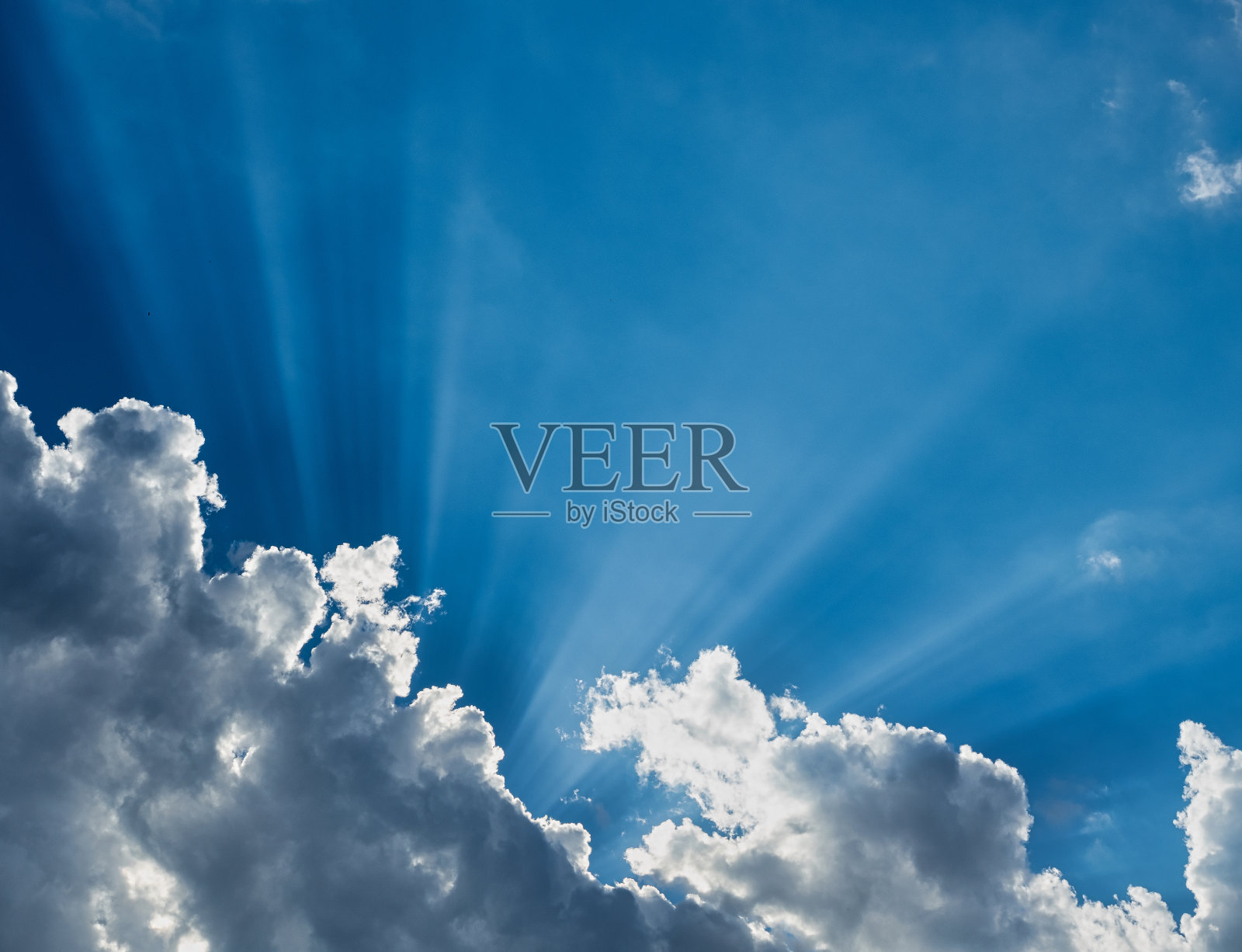 在天上的荣耀照片摄影图片