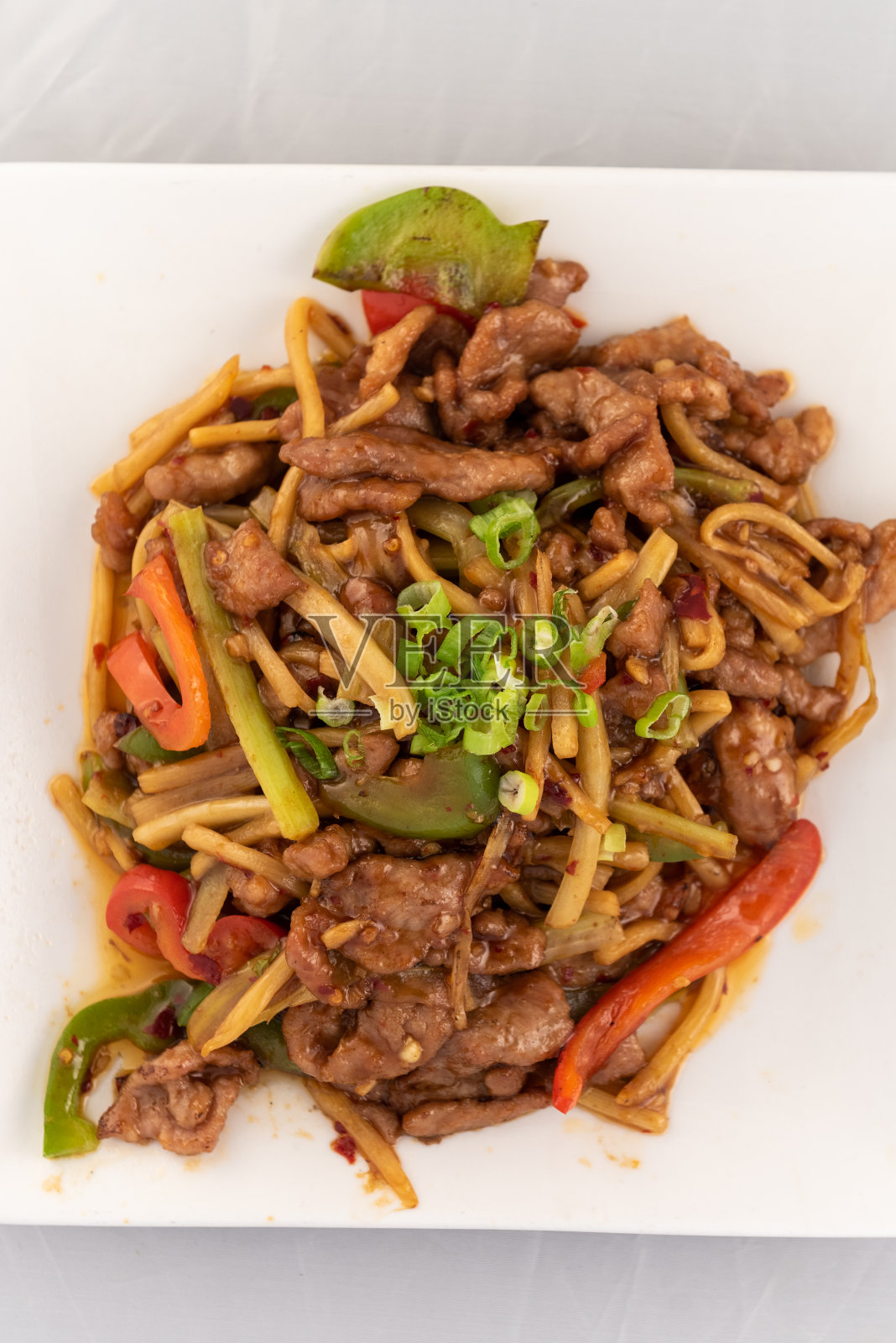 美味诱人的普通话盘子照片摄影图片