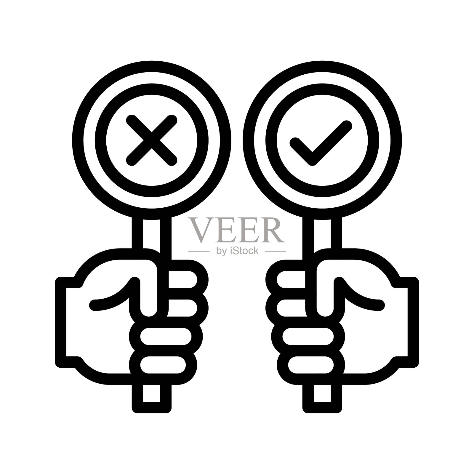 抗议相关的公告板在公众手中，有和没有勾号向量的线性风格，插画图片素材