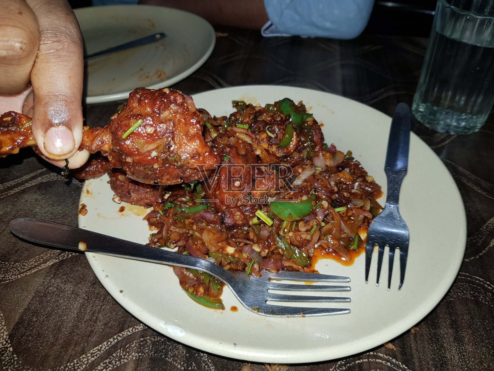 甜辣酱鸡腿照片摄影图片