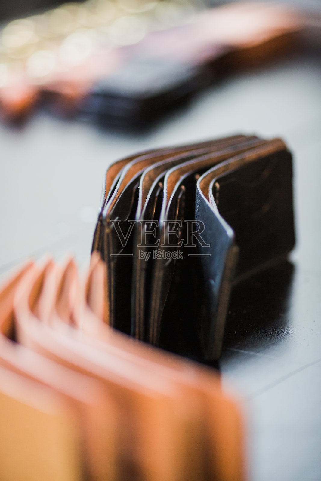 皮革制品贸易工具“，照片摄影图片