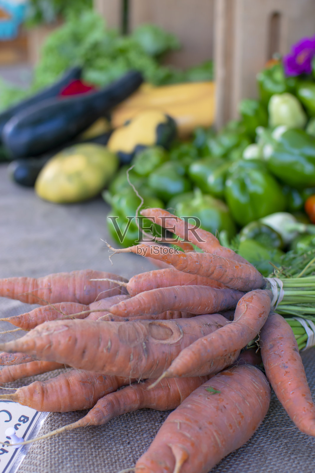 农贸市场有机蔬菜摊照片摄影图片