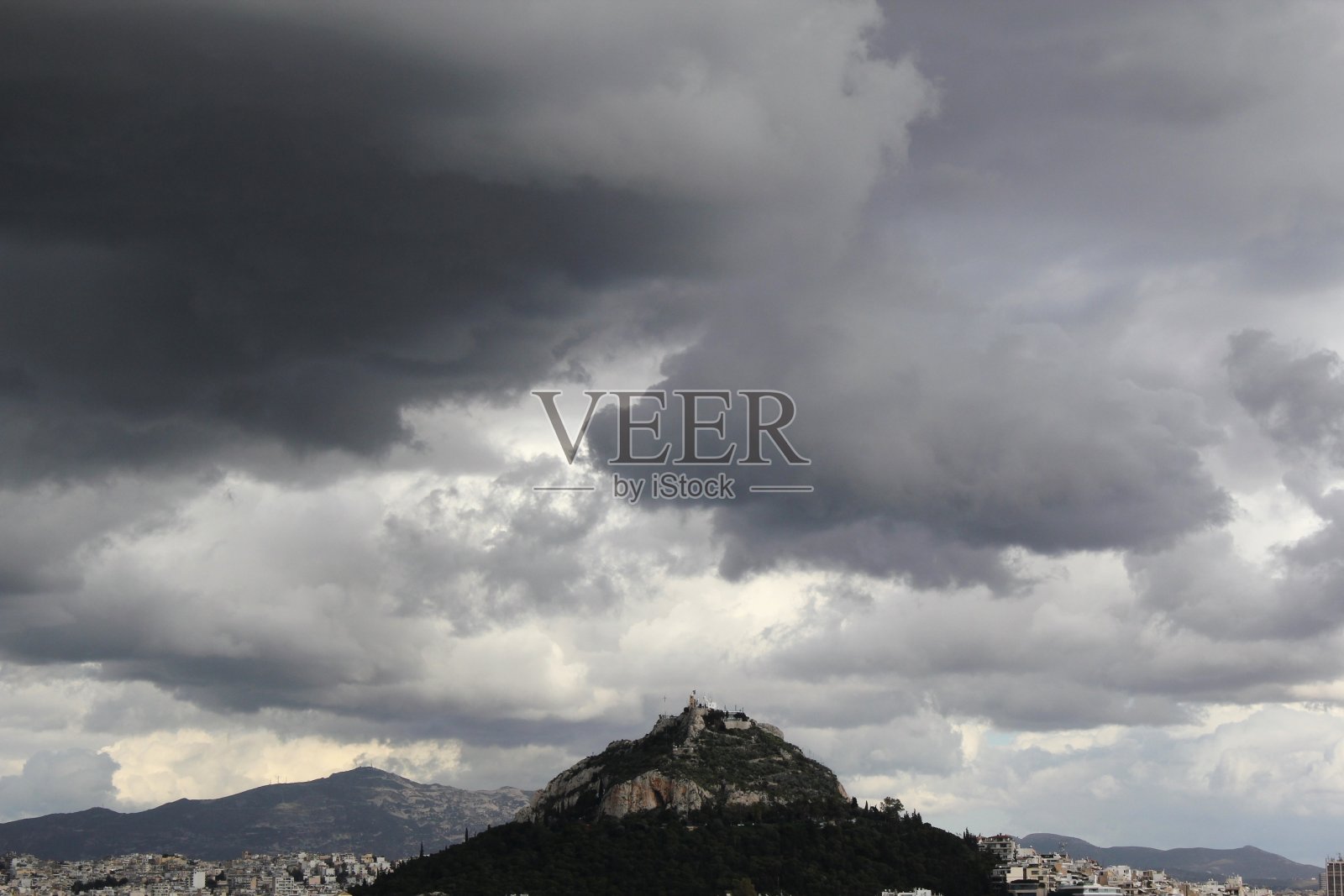 暴风雨的天空乌云密布照片摄影图片