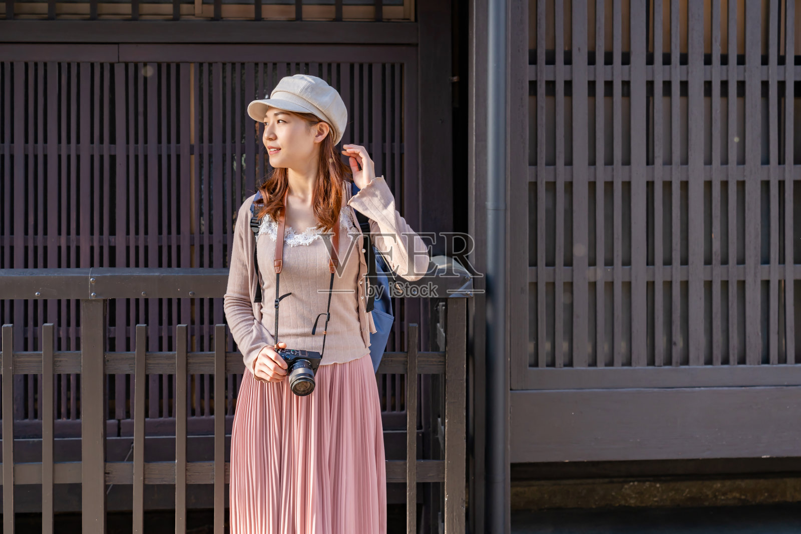 在日本京都旅行的亚洲女性照片摄影图片