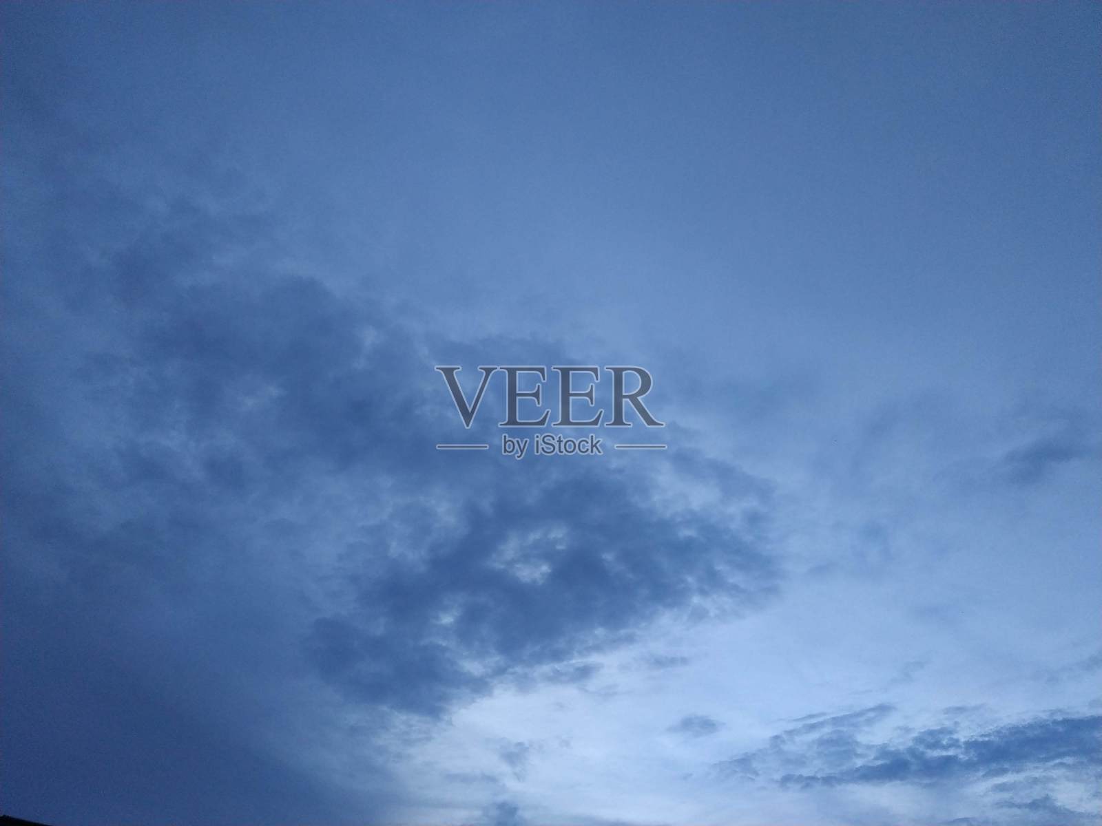 房屋建筑上的自然日出日落景观照片摄影图片