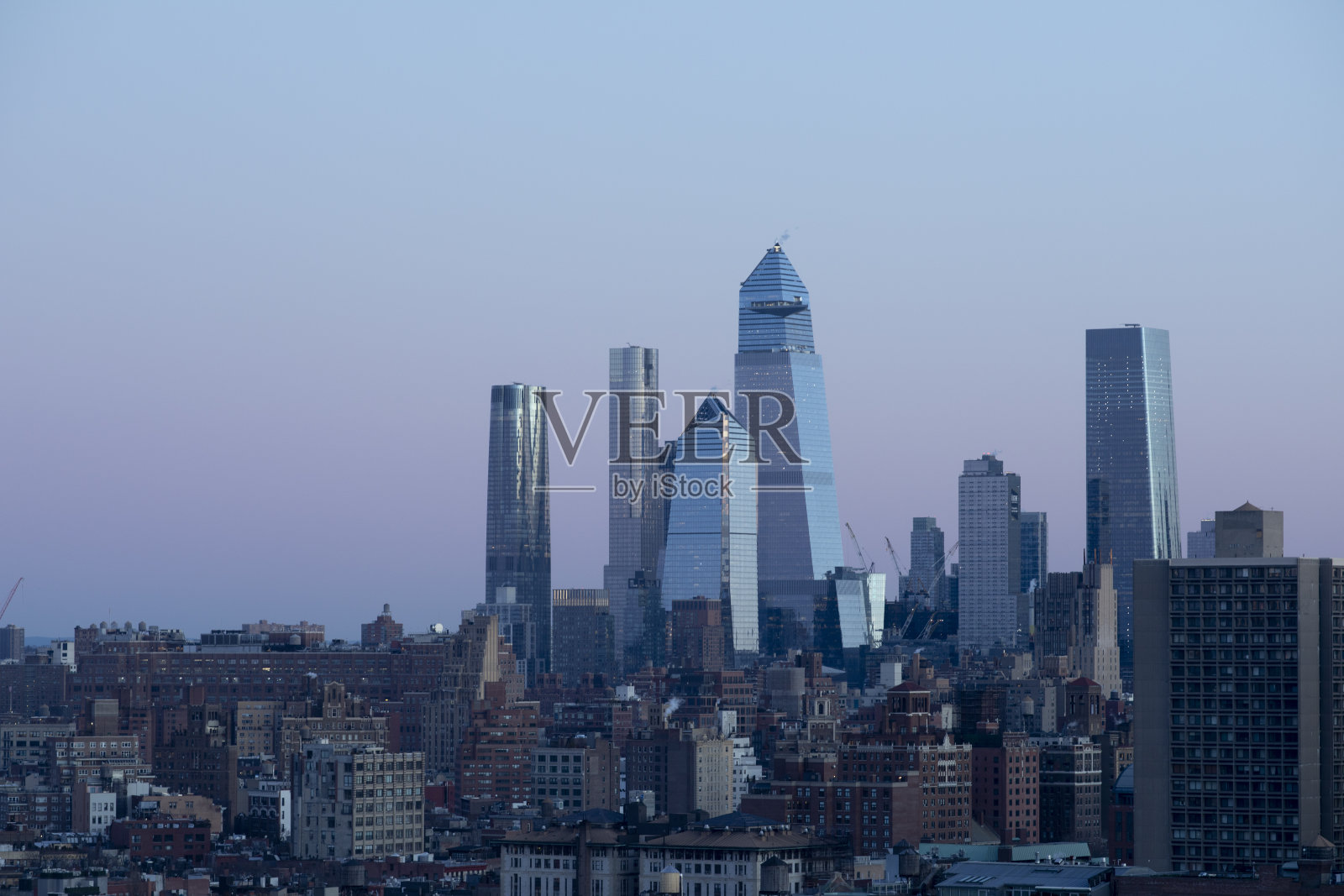 黎明时分的哈德逊庭院摩天大楼照片摄影图片