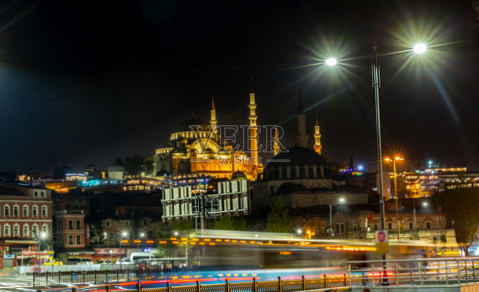 加拉塔塔，加拉塔桥，卡拉科伊区和金角，伊斯坦布尔照片摄影图片