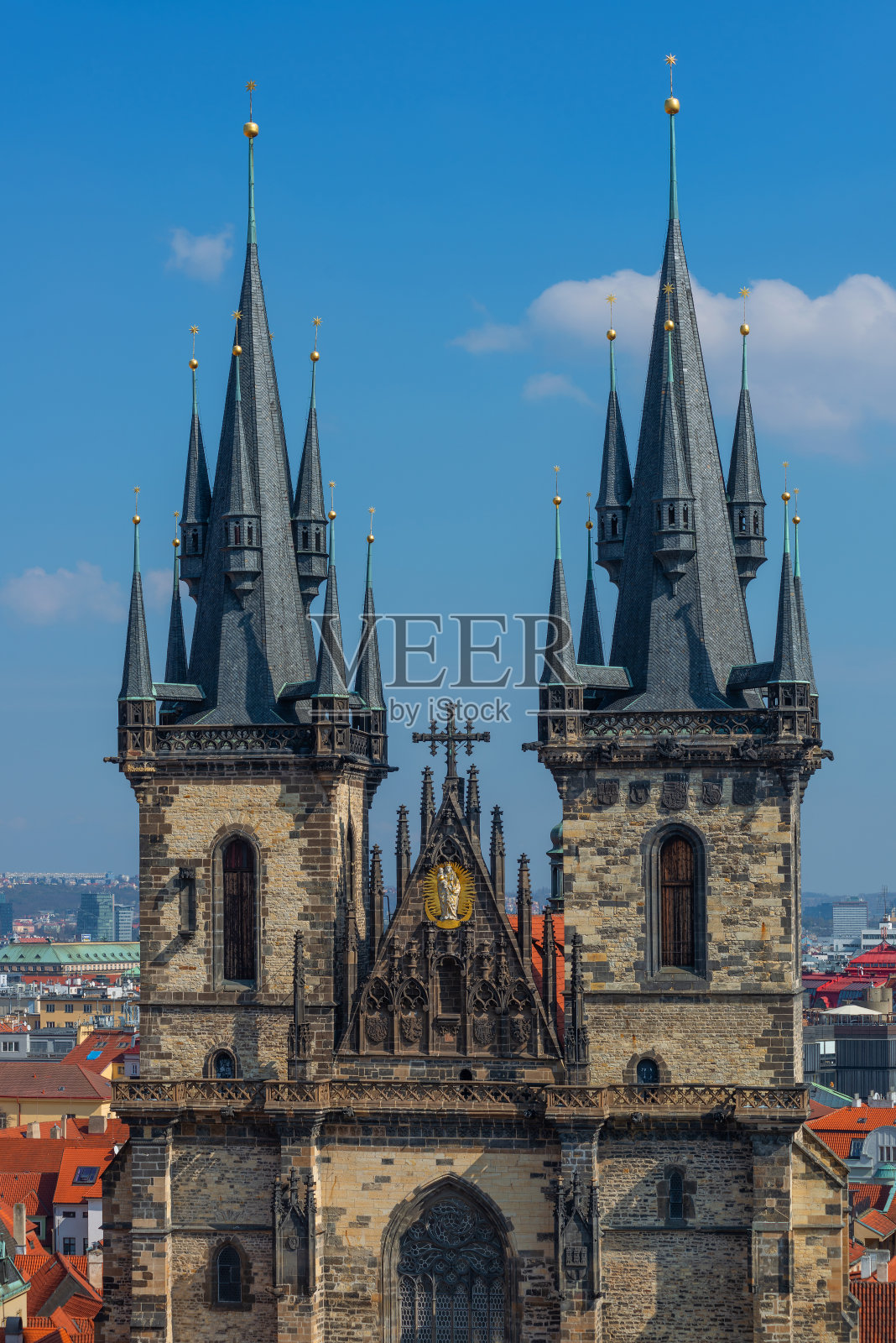 布拉格圣母玛利亚老教堂的塔照片摄影图片