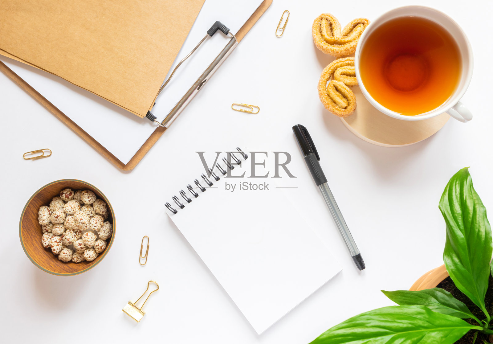 家里的工作区照片摄影图片