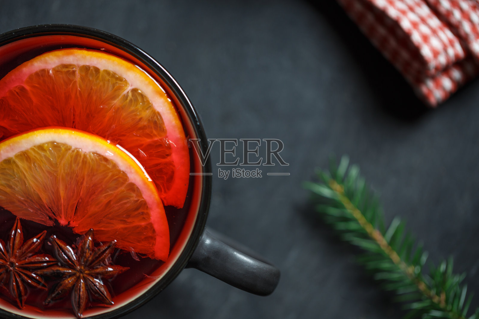 俯瞰一杯热红酒照片摄影图片