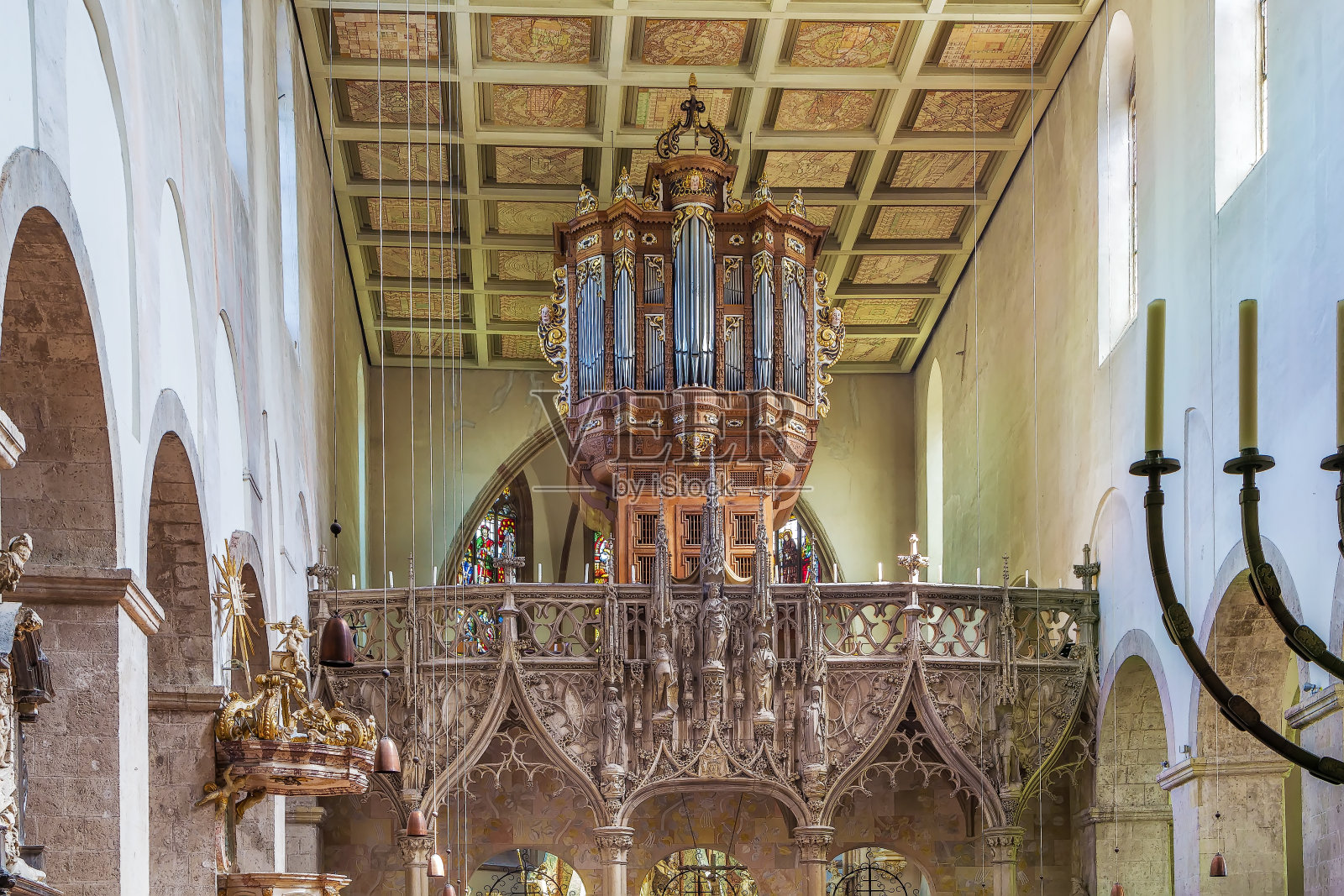 德国科隆圣潘塔伦教堂照片摄影图片