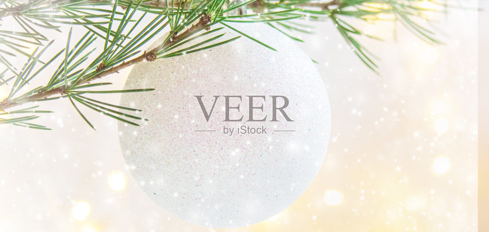 圣诞快乐，恭贺新禧。贺卡的背景。有选择性的重点。照片摄影图片