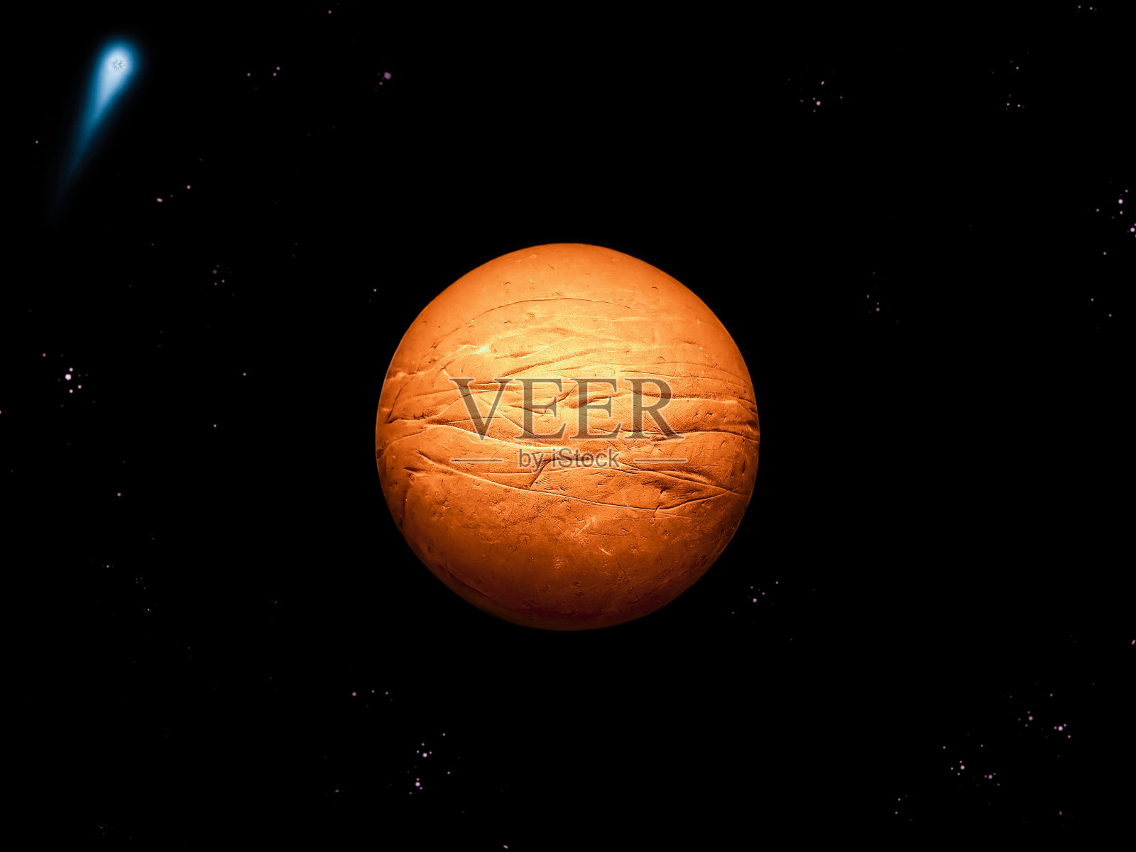 岩石橙色行星和明亮的彗星在深空恒星照片摄影图片