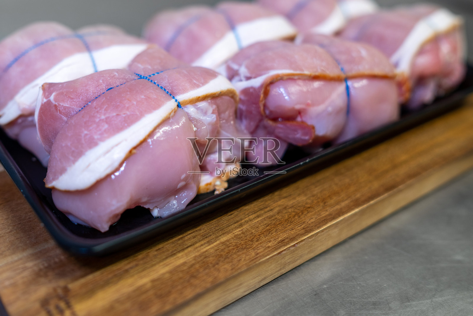 准备生鸡肉照片摄影图片