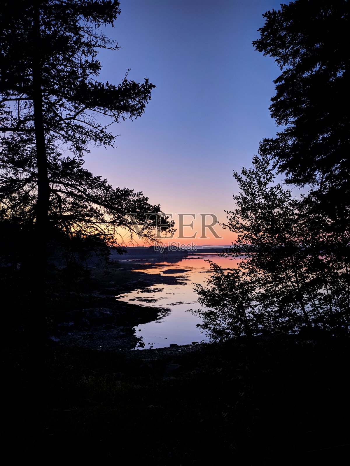 美丽的湖日落照片摄影图片