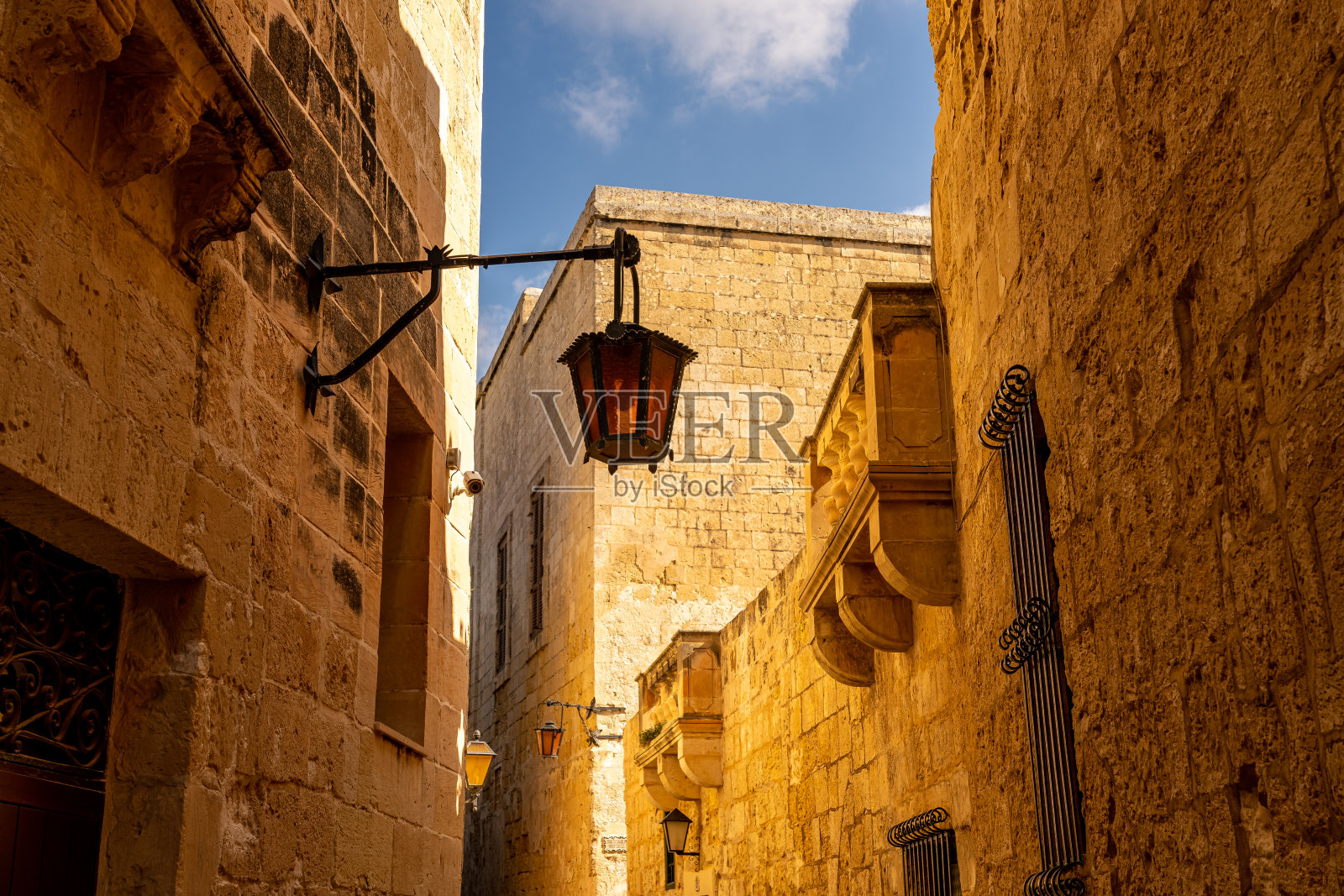 马耳他岛古镇姆迪那的街道景色照片摄影图片