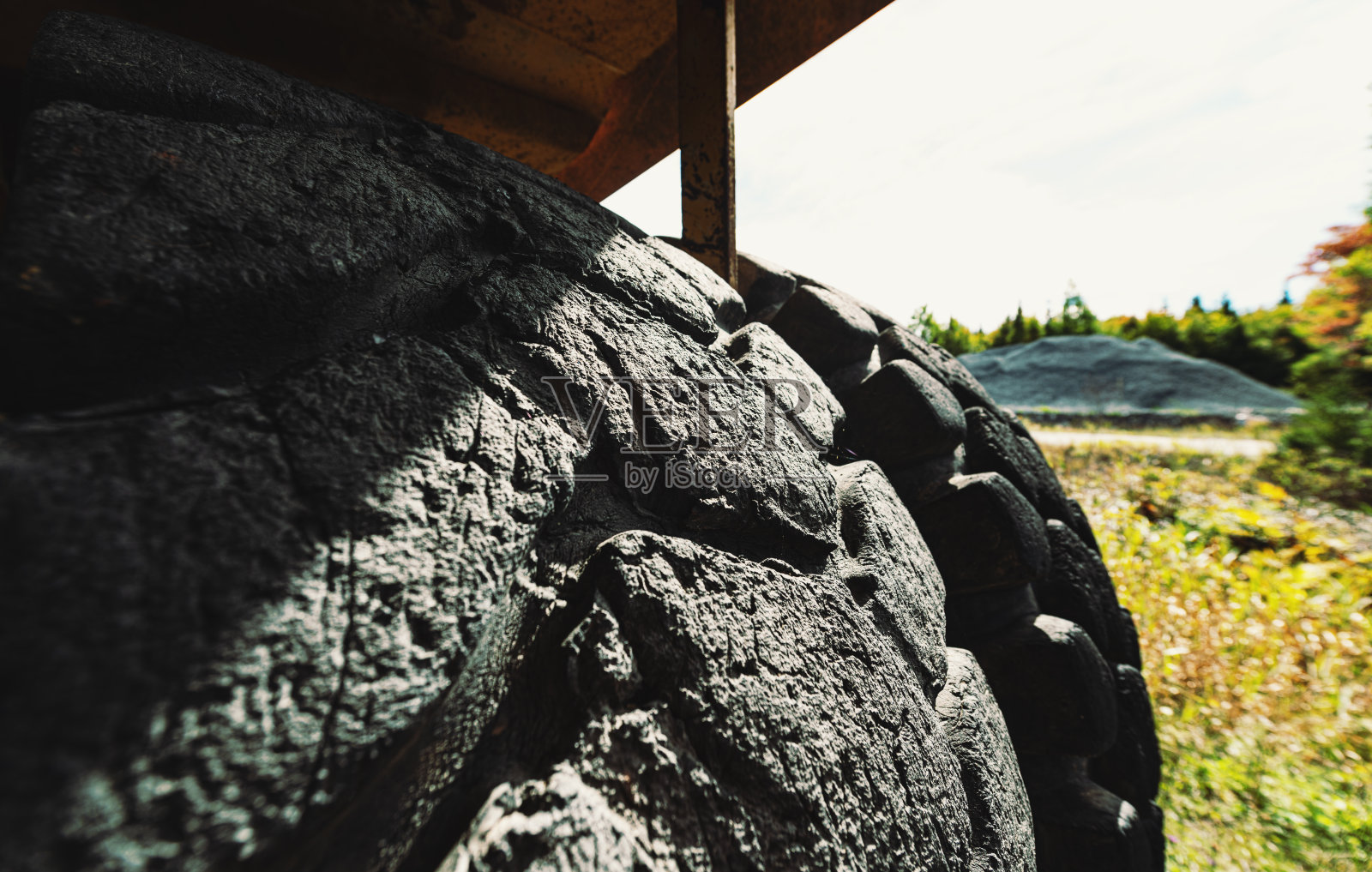 非公路自卸车照片摄影图片