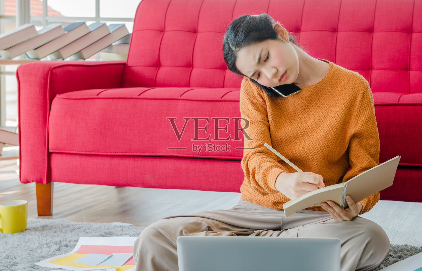 青少年学生学习照片摄影图片