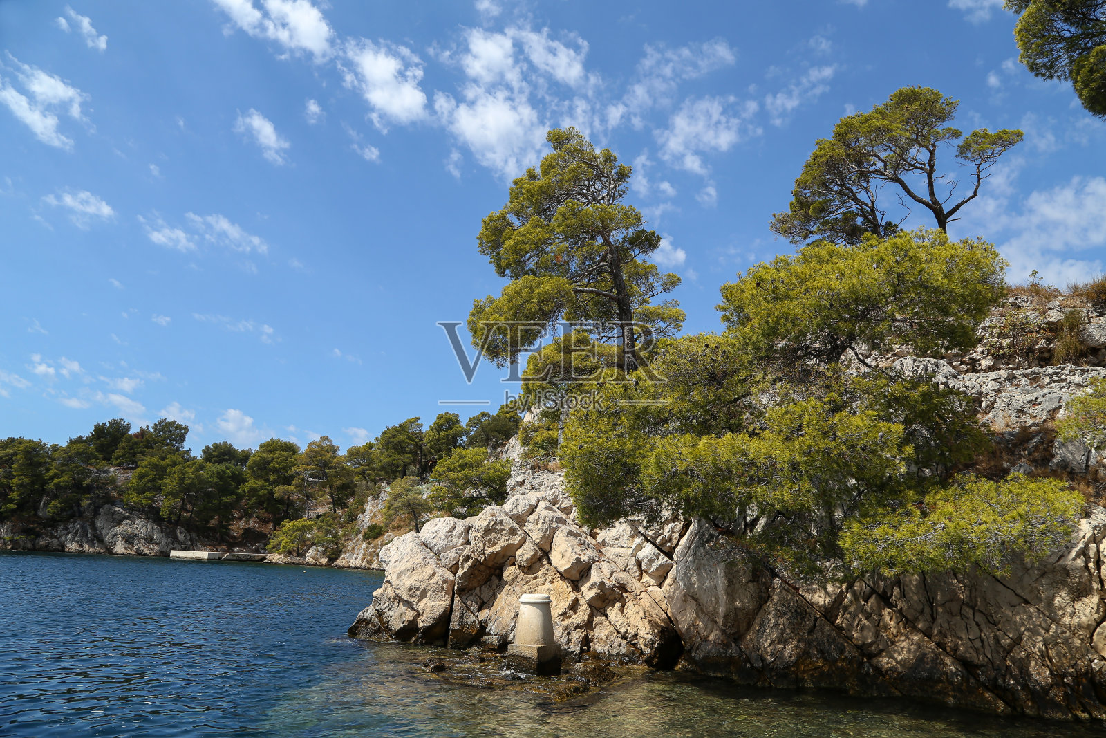 克罗地亚西贝尼克附近的圣安东尼海峡照片摄影图片