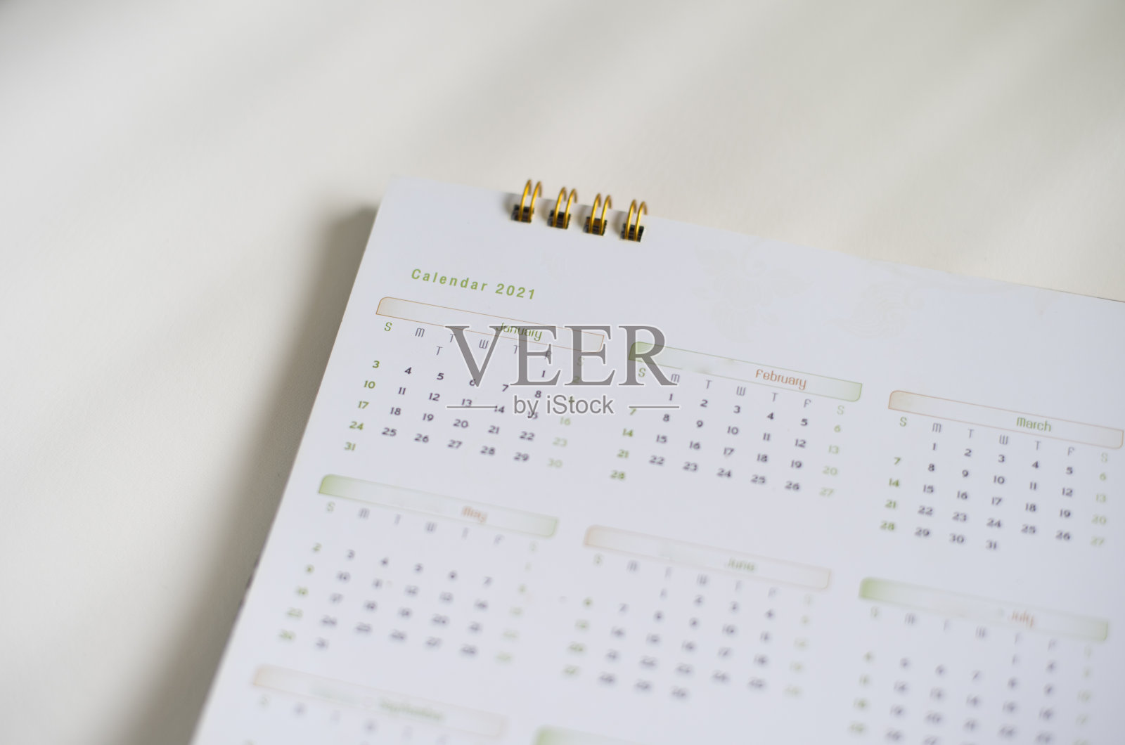 模糊日历在规划2021年的概念照片摄影图片