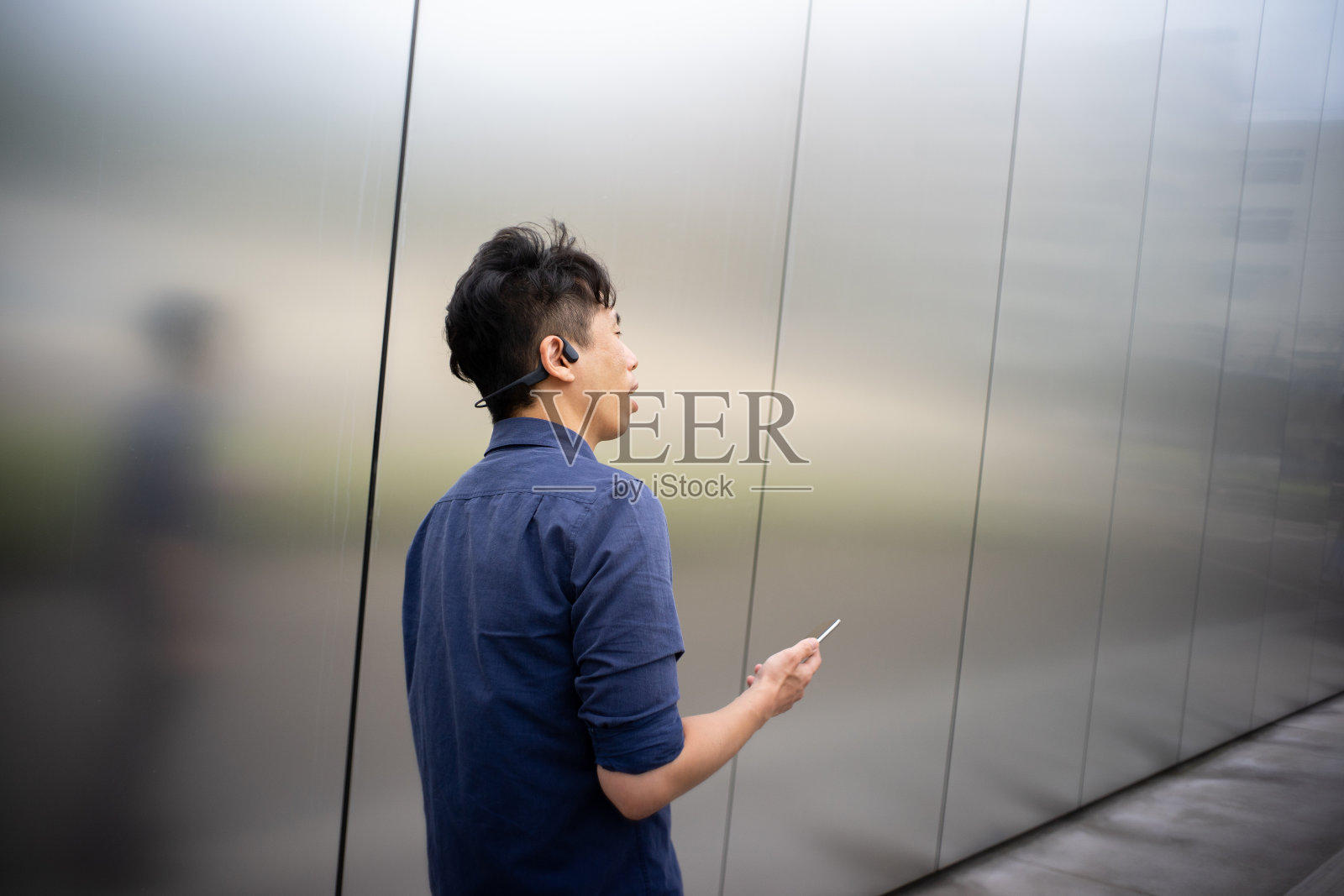 骨传导耳机照片摄影图片