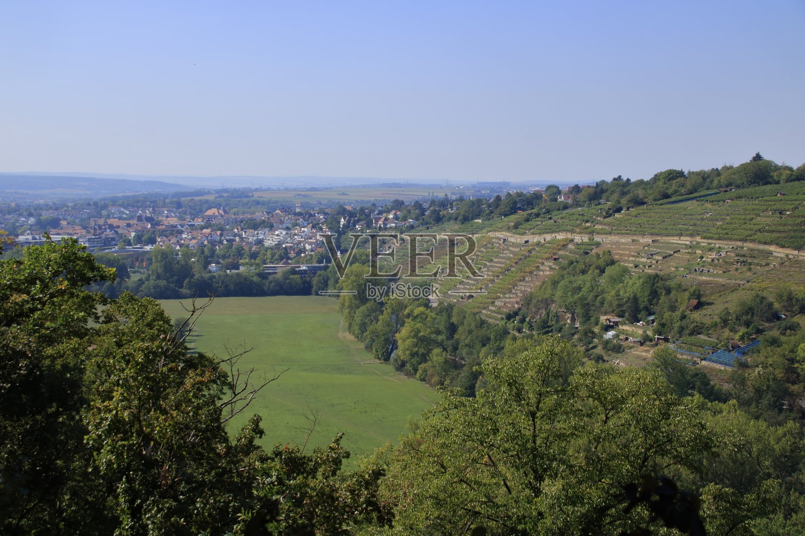 ENZ上的比提海姆镇照片摄影图片