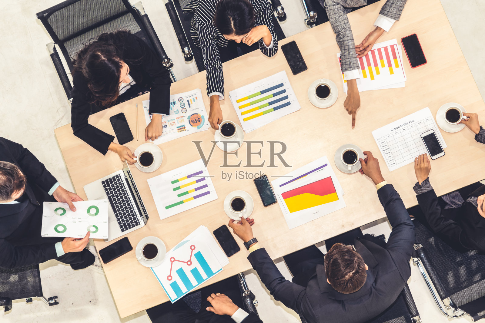 商务人士小组会议俯视图拍摄照片摄影图片