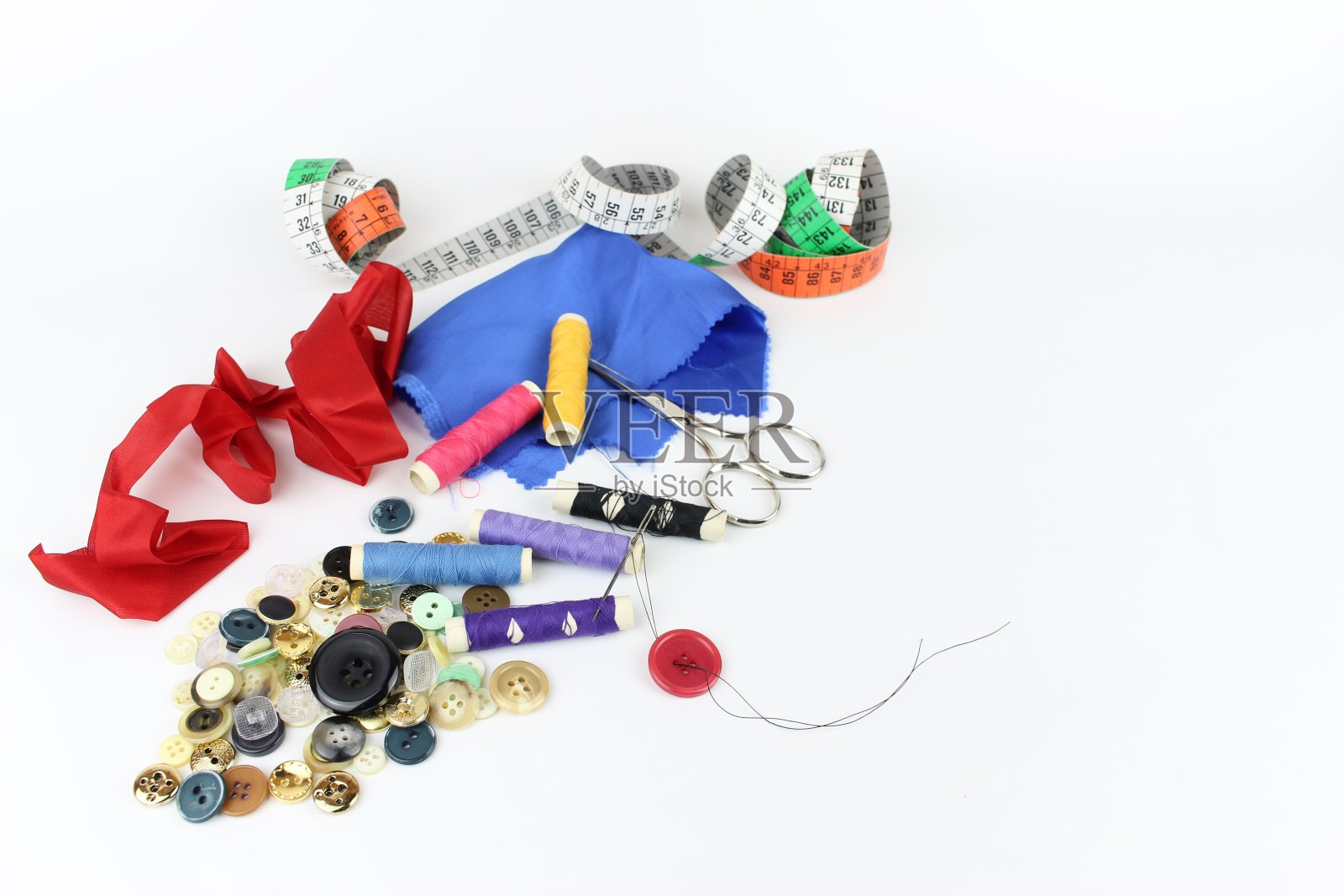 缝纫用的裁缝工作设备照片摄影图片