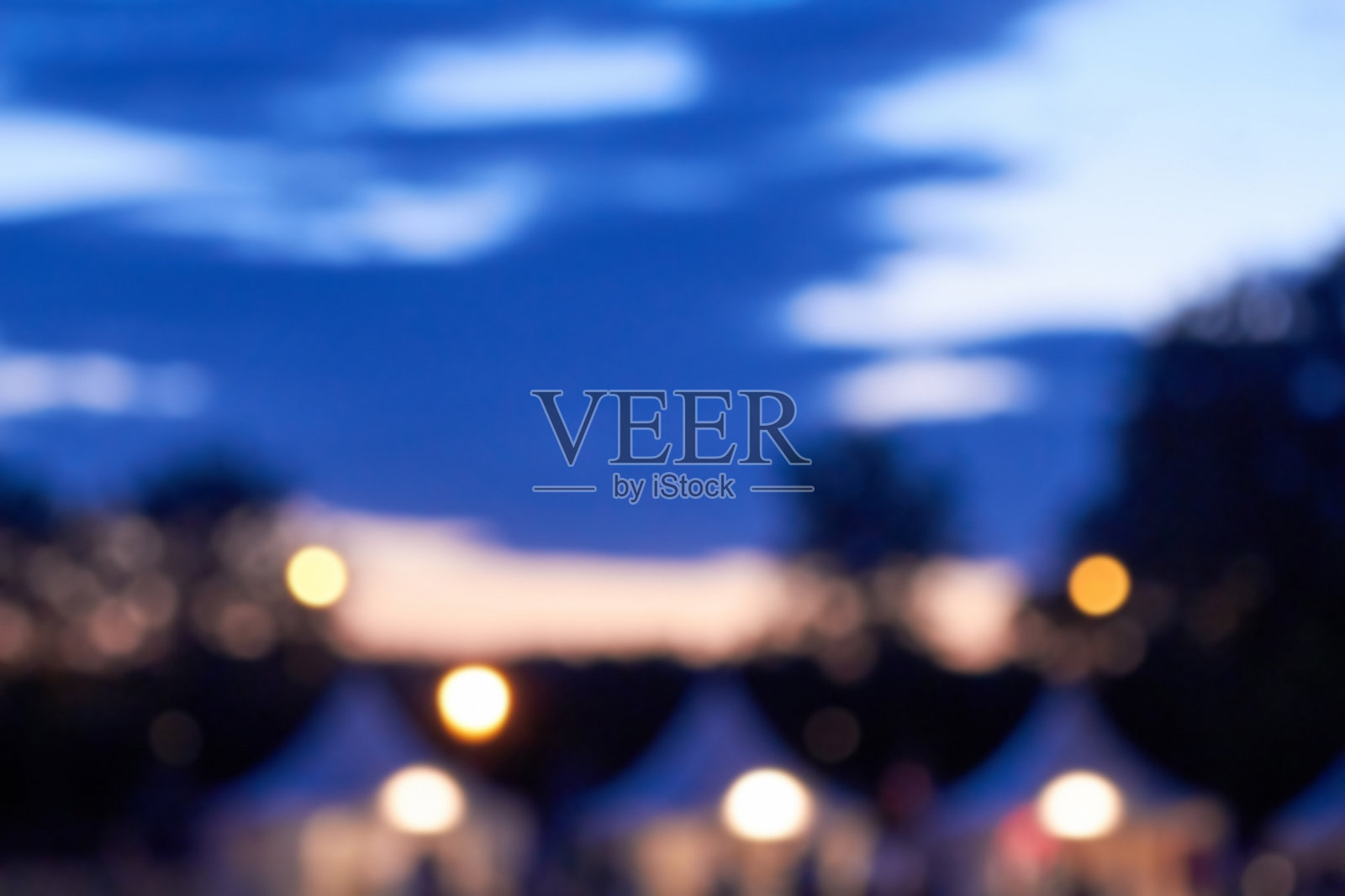 去中心化城市环境适合城市背景。照片摄影图片