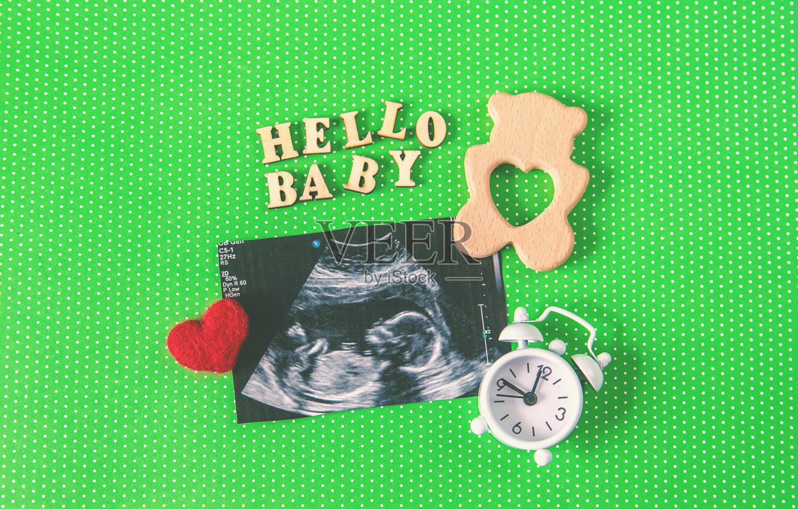 一张婴儿照片的超声波照片。有选择性的重点。照片摄影图片