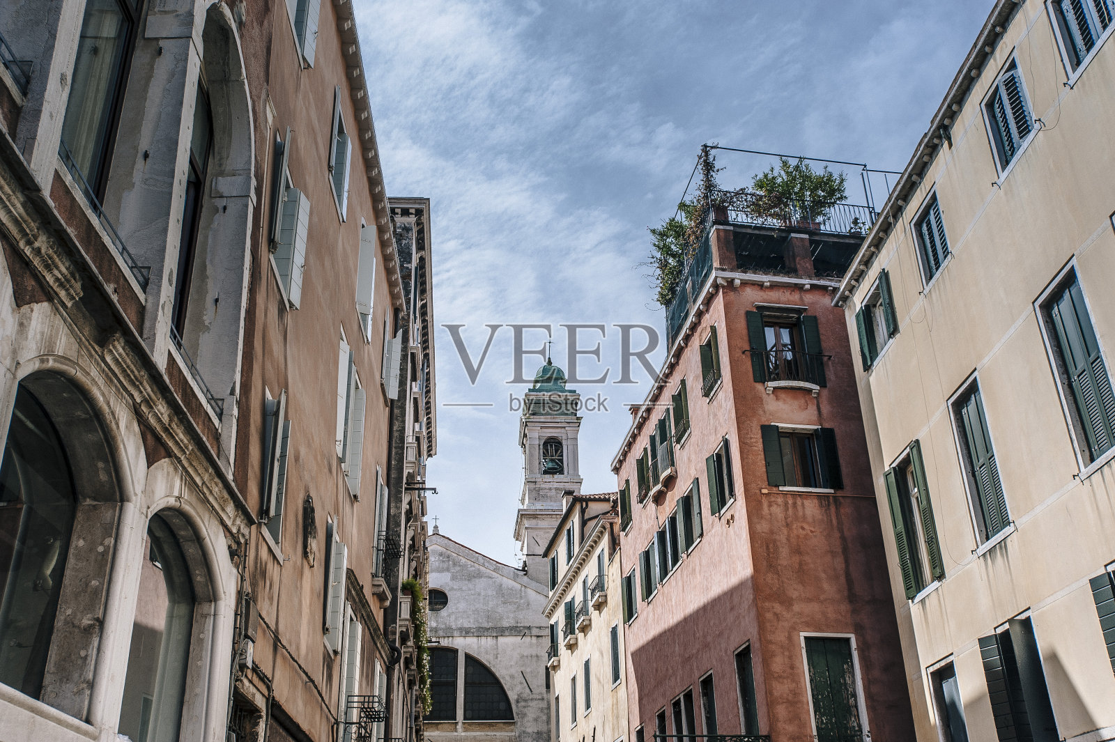 建筑屋顶照片摄影图片