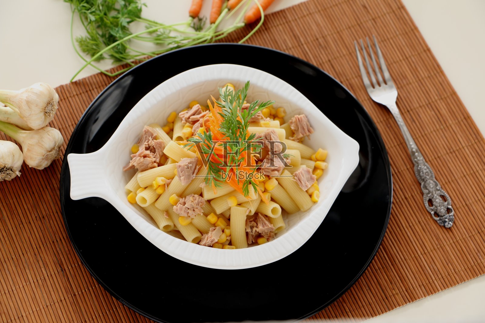 纳意大利面。照片摄影图片