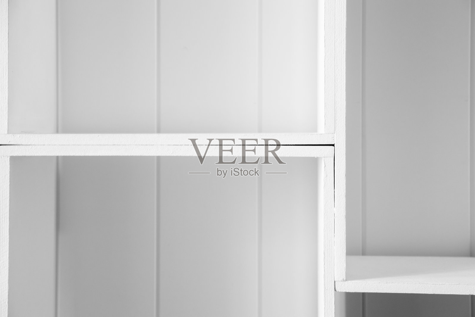 空空的白色木架子，现代的室内装潢照片摄影图片