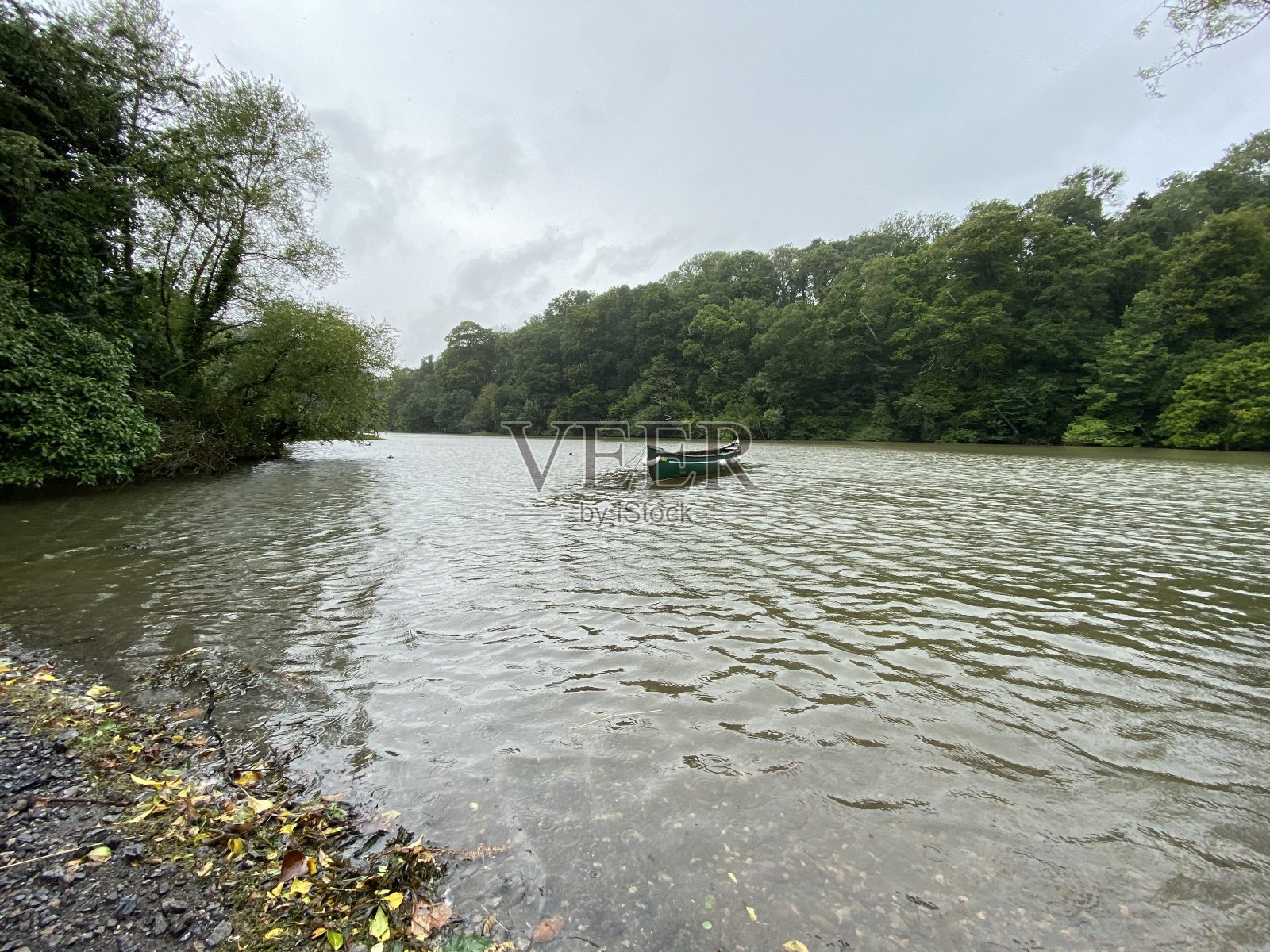 河上皮划艇照片摄影图片