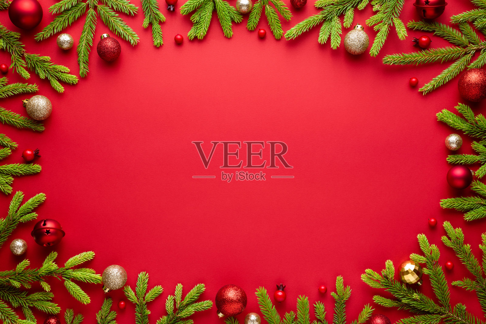 红色的圣诞背景与椭圆形框架照片摄影图片