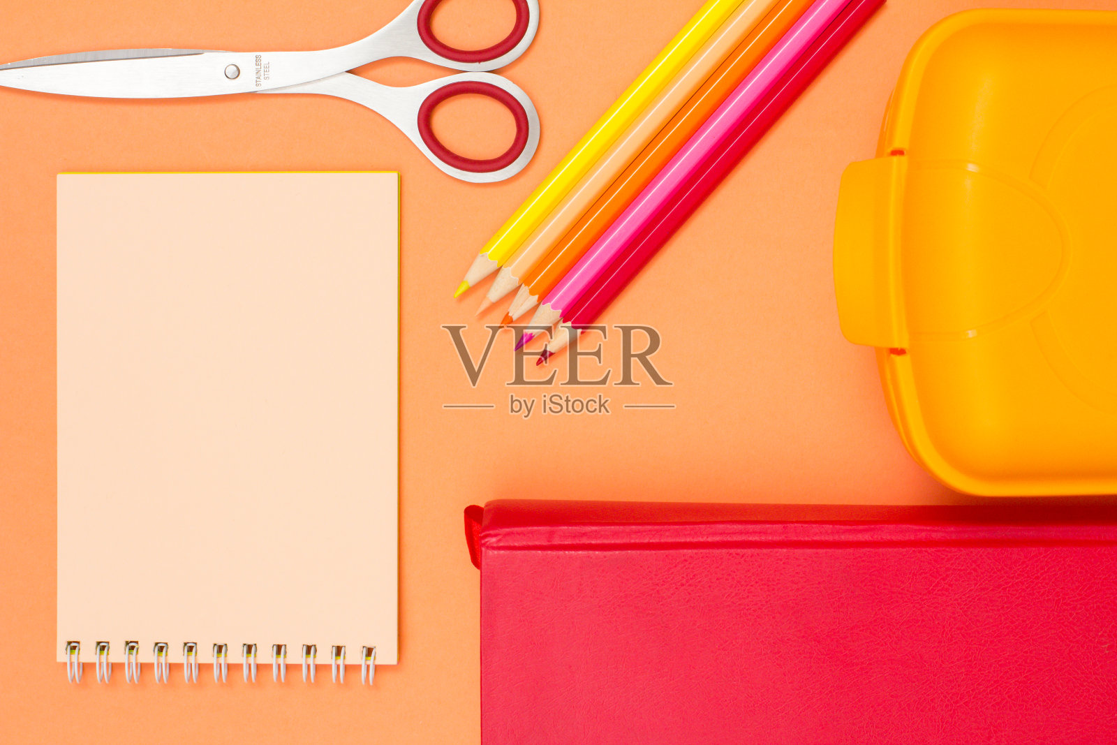 学校用品和文具。返校理念照片摄影图片