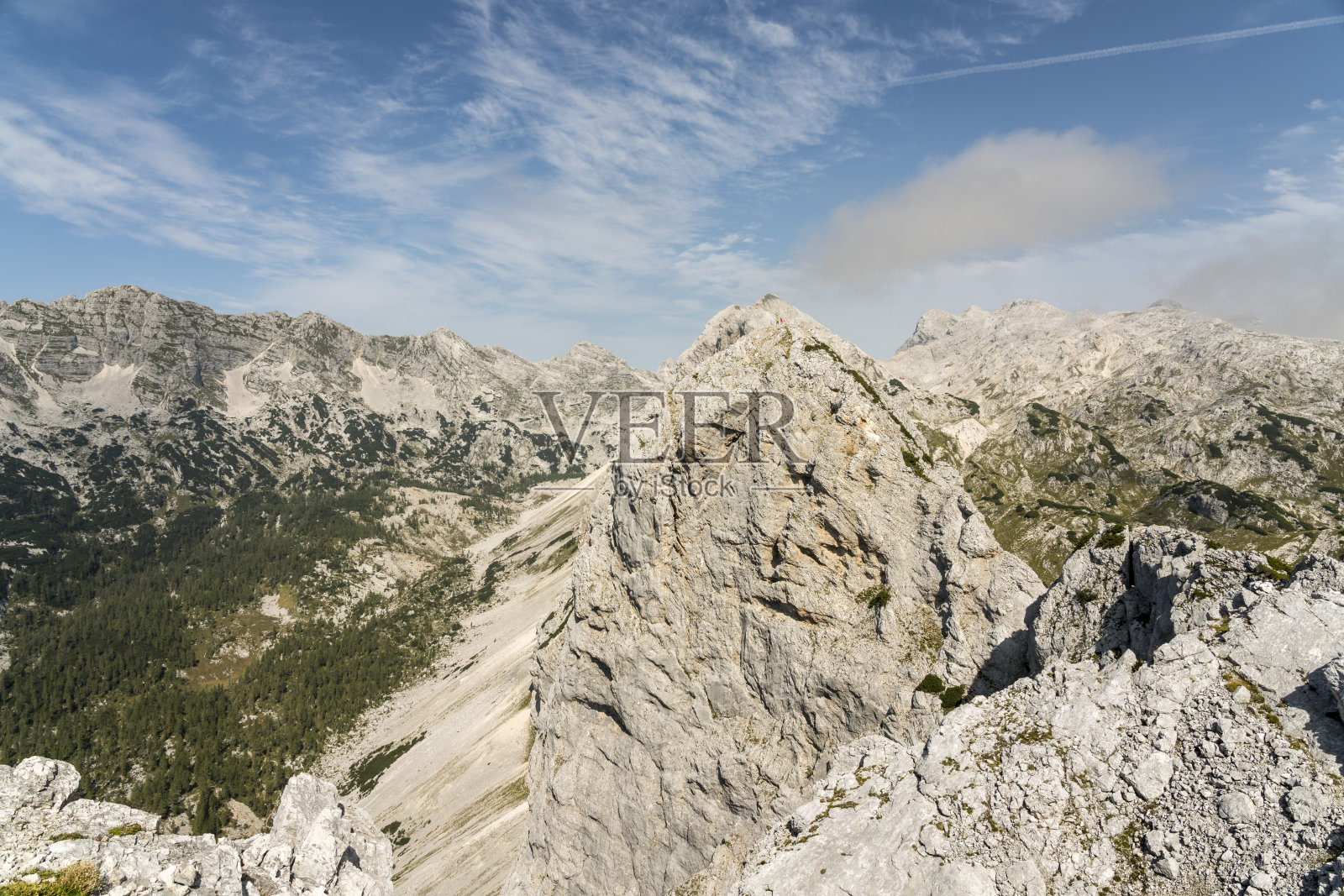 斯洛文尼亚特里格拉夫国家公园的蒂卡里卡山景照片摄影图片