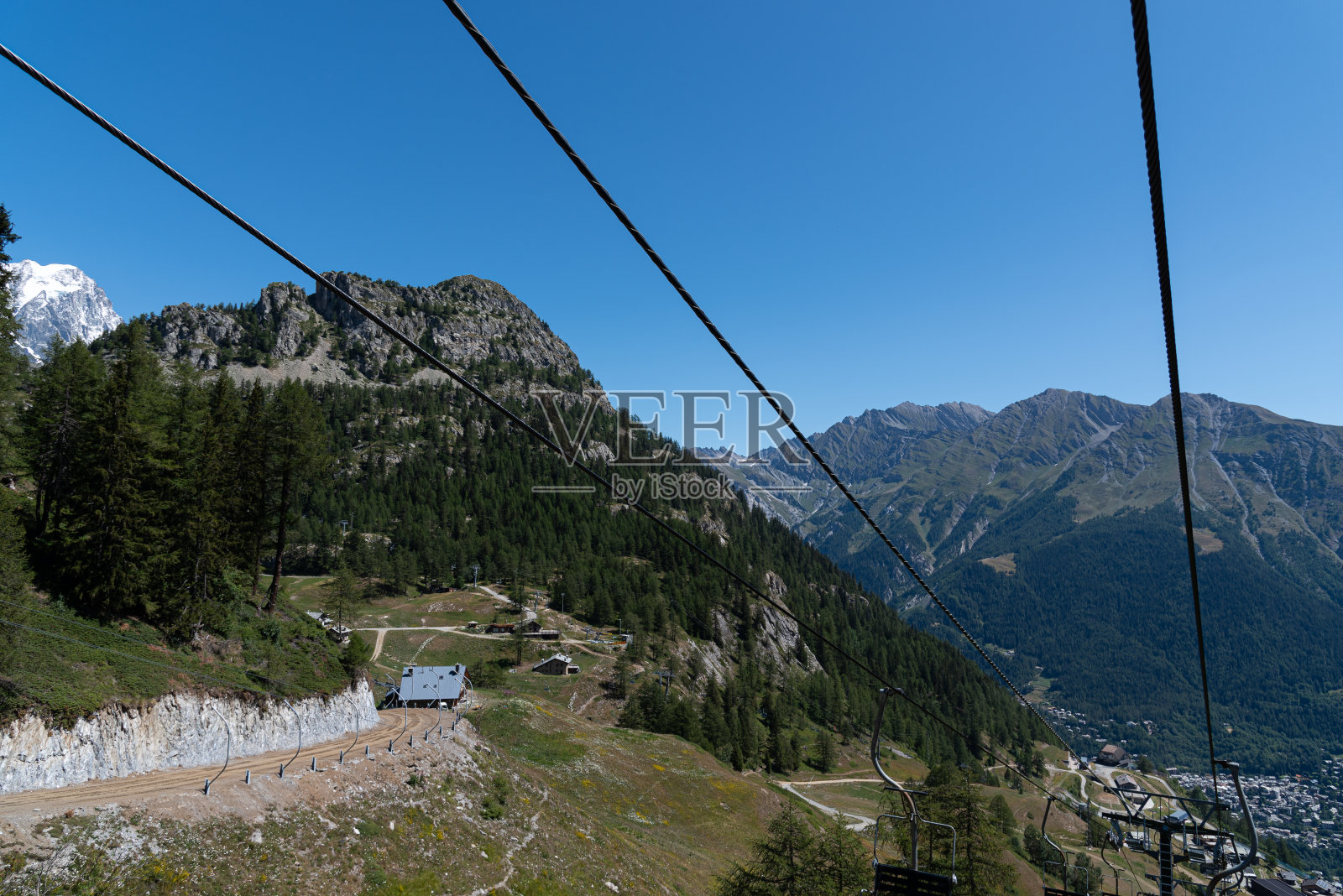 Valle d 'Aosta。全景照片摄影图片