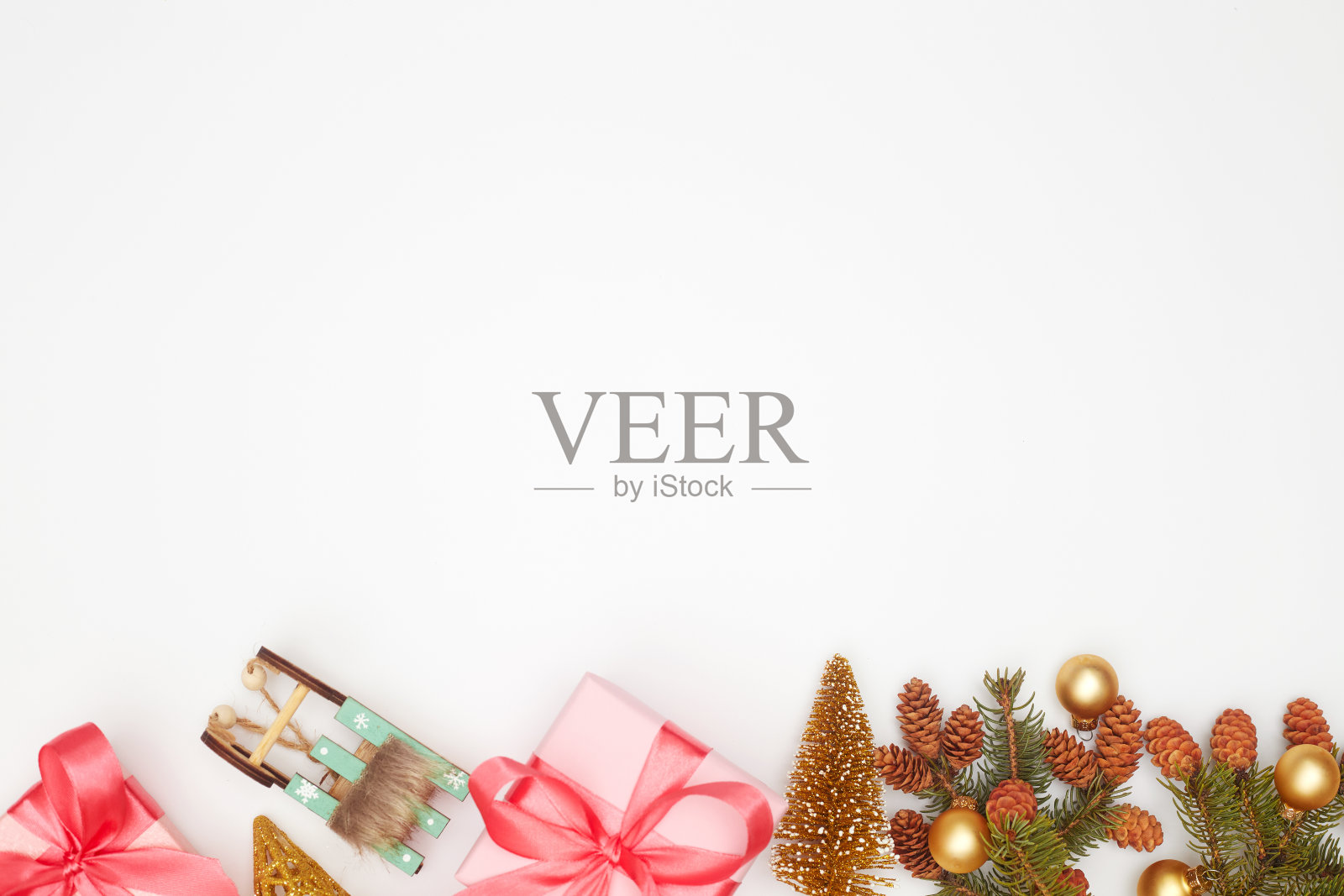 概念，圣诞布局2021白色背景孤立，flatley，拷贝空间照片摄影图片